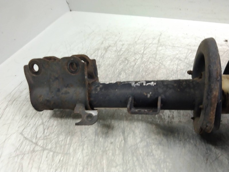 Recambio de amortiguador delantero derecho para smart forfour cdi (70kw) referencia OEM IAM A4543203030  