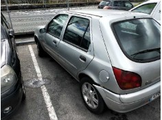 ford fiesta berlina (dx) del año 2000 2