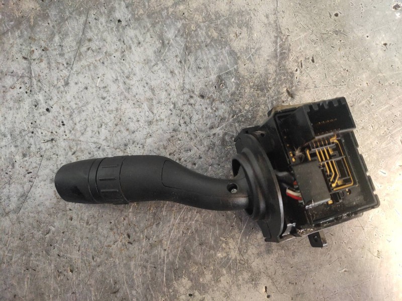 Recambio de mando limpia para tata vista 1.3 td referencia OEM IAM   