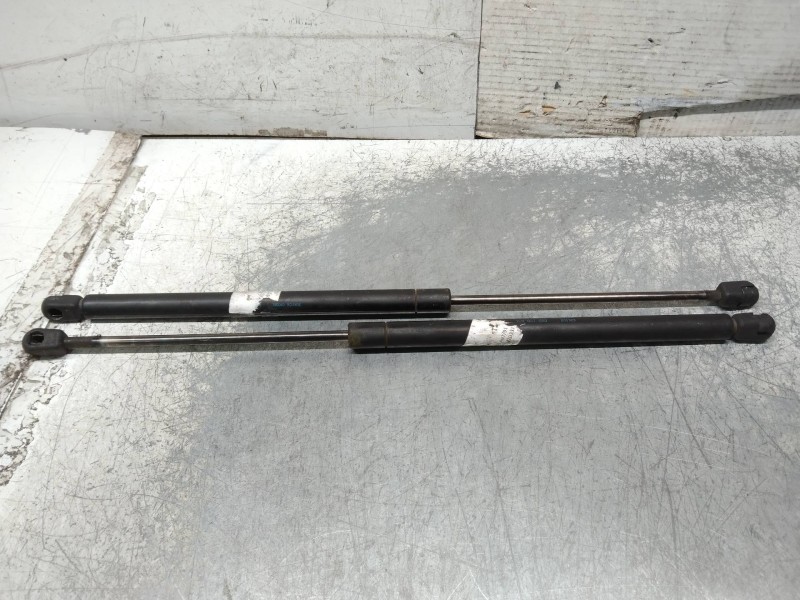Recambio de amortiguadores maletero / porton para seat toledo (1l) se referencia OEM IAM 1L0827550  500N