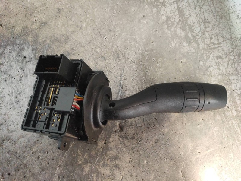 Recambio de mando luces para tata vista 1.3 td referencia OEM IAM 399110871  
