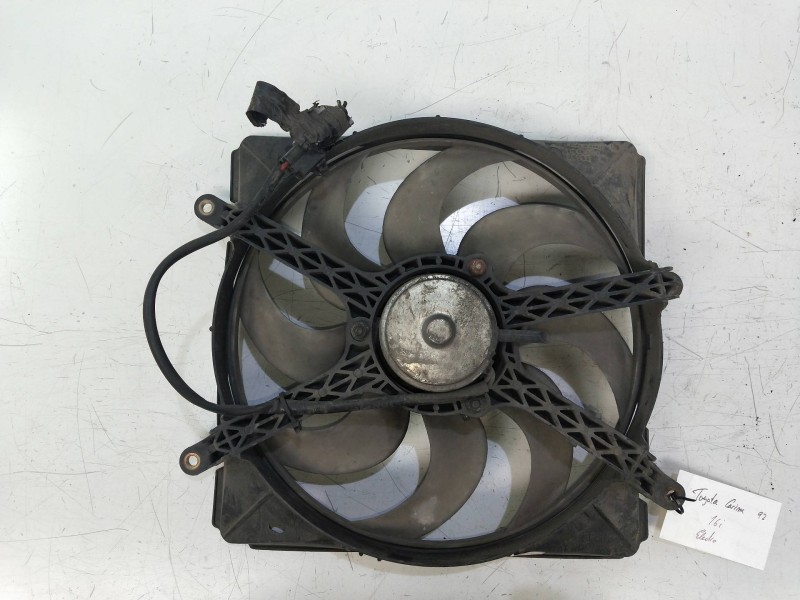 Recambio de electroventilador para toyota carina (t19) referencia OEM IAM 1636002060 3135103048 