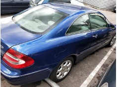 mercedes clase clk (w209) coupe del año 2002 2