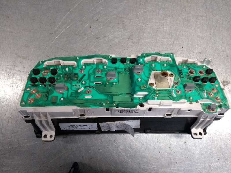 Recambio de cuadro instrumentos para toyota corolla (e11) 1.4 16v cat referencia OEM IAM 838001E180 2573205120 
