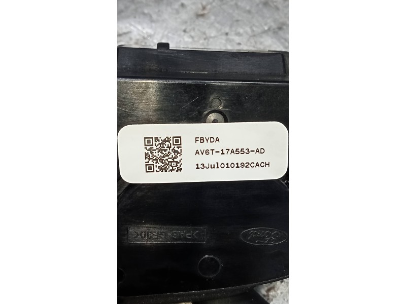 Recambio de mando limpia para ford focus lim. (cb8) titanium referencia OEM IAM AV6T17A553AD  