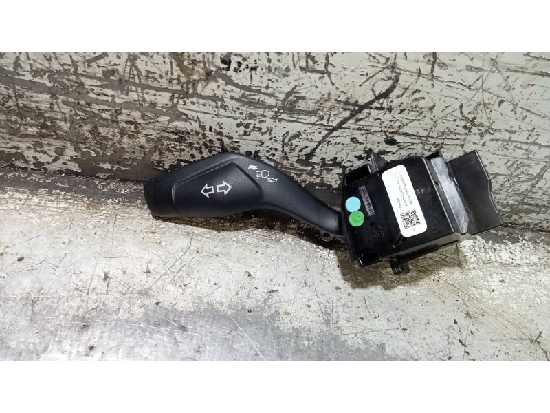 Recambio de mando luces para ford focus lim. (cb8) titanium referencia OEM IAM AV6T13335AD  