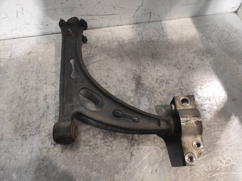 Recambio de brazo suspension inferior delantero izquierdo para volkswagen touran (1t1) advance referencia OEM IAM 1K0407153G  