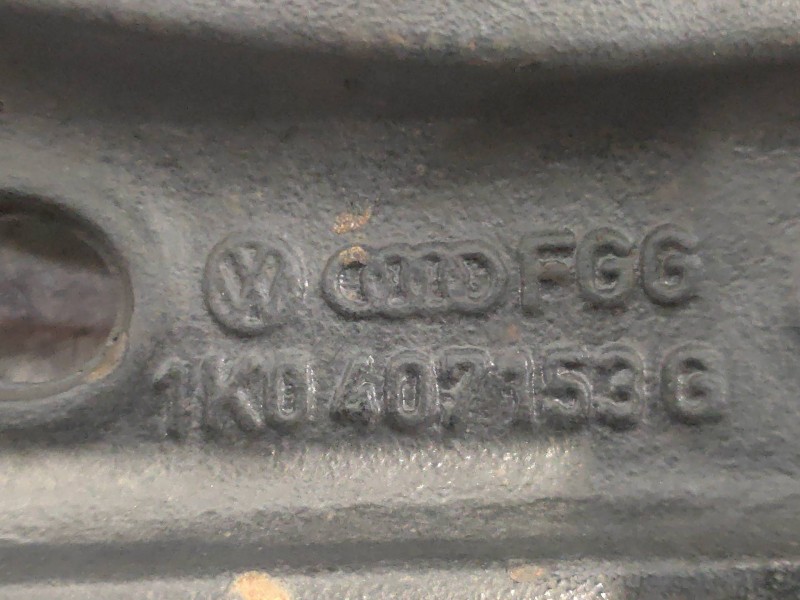 Recambio de brazo suspension inferior delantero izquierdo para volkswagen touran (1t1) advance referencia OEM IAM 1K0407153G  