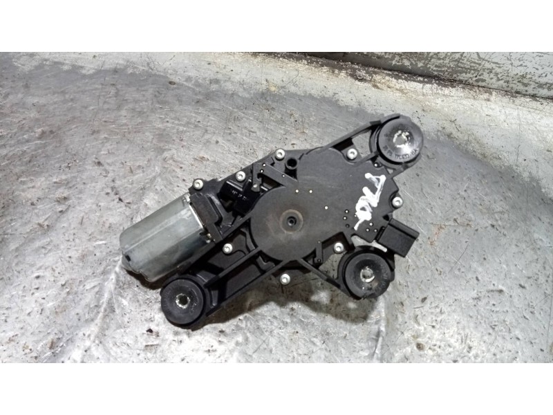 Recambio de motor limpia trasero para ford focus lim. (cb8) titanium referencia OEM IAM 0390201205 BV6117K441AA 