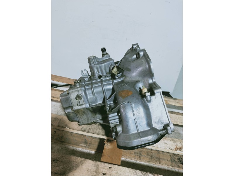 Recambio de caja cambios para opel corsa b swing referencia OEM IAM F13C374 22043 