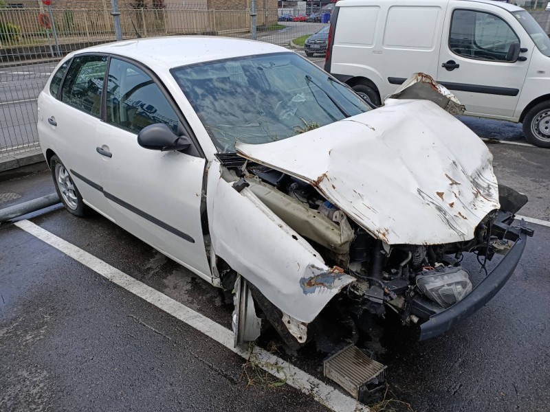 seat ibiza (6l1) del año 2006