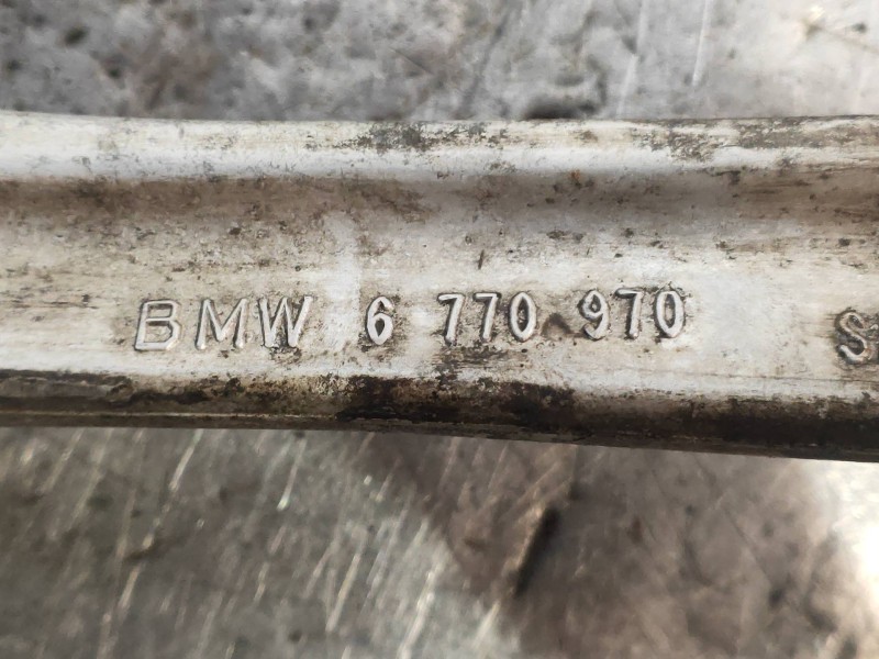 Recambio de brazo suspension superior trasero derecho para bmw x6 (e71) 3.5d referencia OEM IAM 6770970  