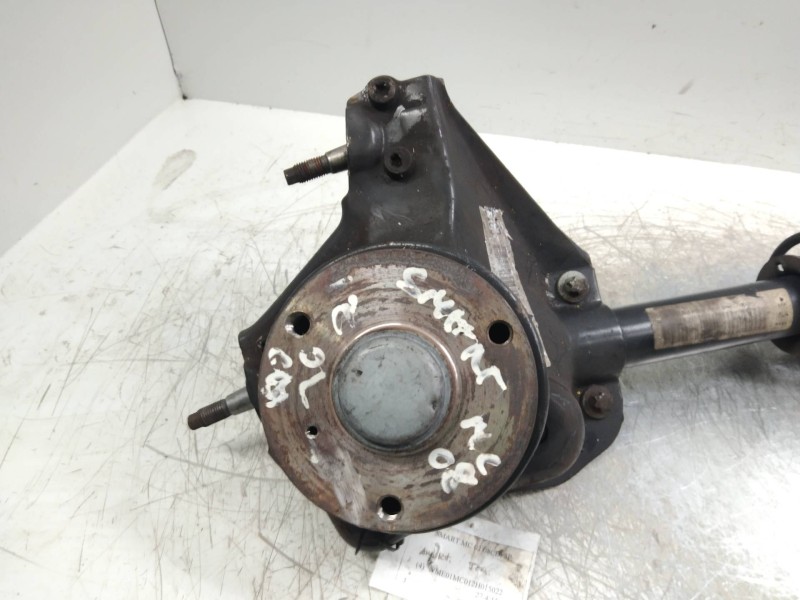 Recambio de mangueta delantera izquierda para smart coupe 0.8 cdi cat referencia OEM IAM   