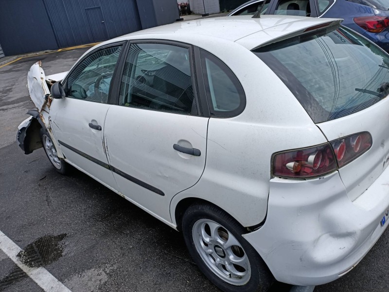 seat ibiza (6l1) del año 2006