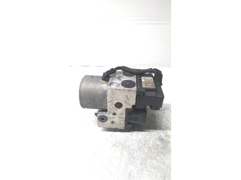 Recambio de abs para toyota yaris (ncp1/nlp1/scp1) 1.4 turbodiesel cat referencia OEM IAM 0265218661 0273004994 445100D012