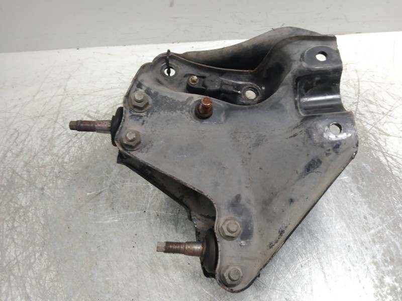 Recambio de mangueta delantera izquierda para smart coupe 0.6 turbo cat referencia OEM IAM   