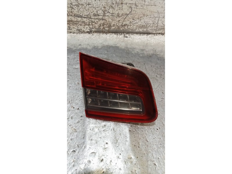 Recambio de piloto trasero izquierdo interior para citroen c5 berlina seduction referencia OEM IAM 9675067780  