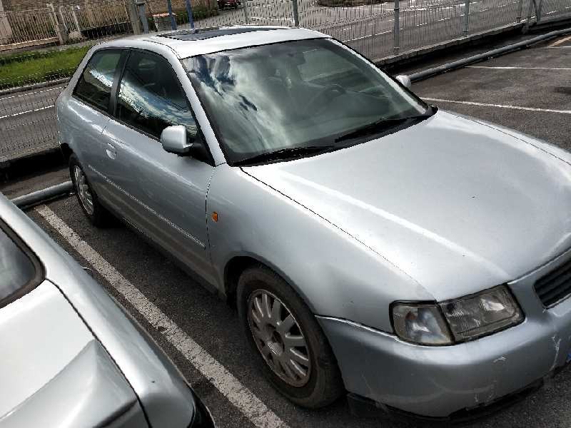 audi a3 (8l) del año 2000