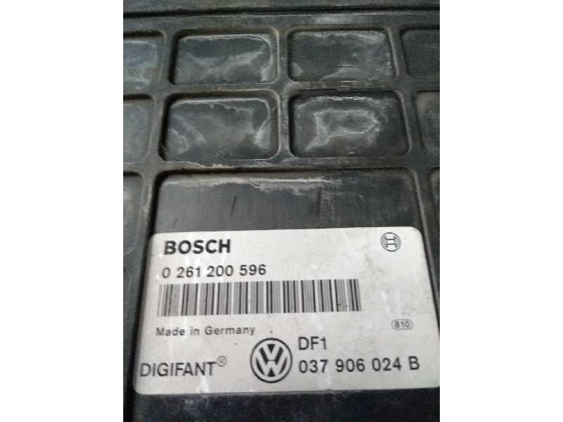 Recambio de centralita motor uce para volkswagen golf iii berlina (1h1) 2.0 referencia OEM IAM 0261200596 037906024B DF1
