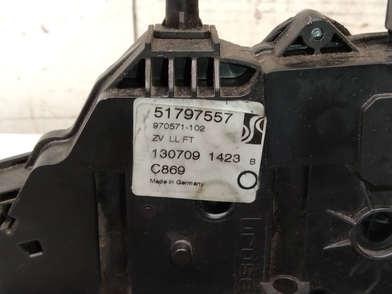 Recambio de motor cierre centralizado delantero izquierdo para fiat punto (evo) (199) dynamic referencia OEM IAM 51797557 970571