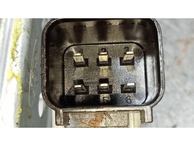 Recambio de elevalunas trasero derecho para ford focus lim. (cb8) titanium referencia OEM IAM BM51A27000BC  