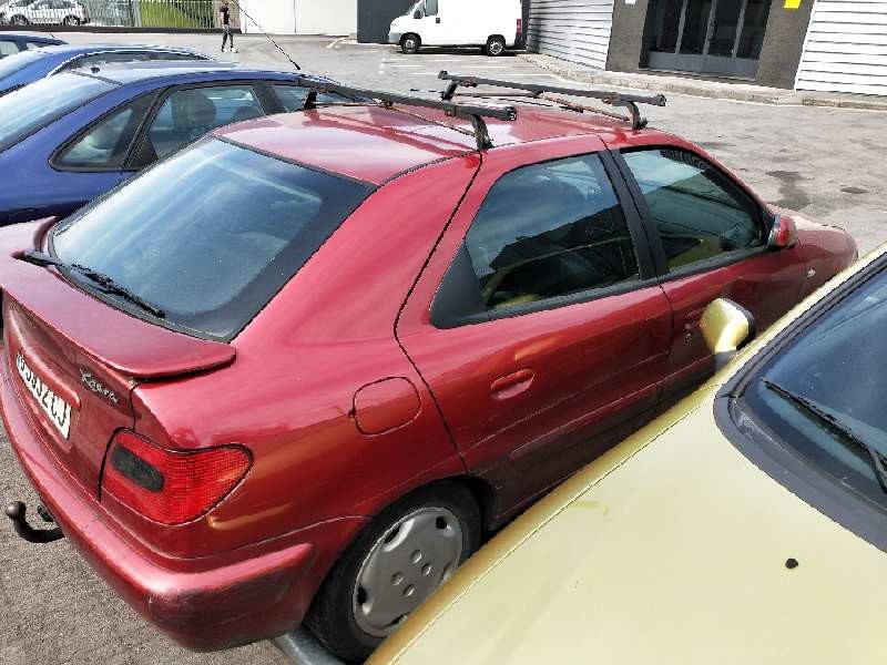 citroen xsara berlina del año 2000