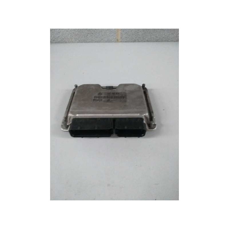 Recambio de centralita motor uce para volkswagen polo (9n1) 1.4 tdi referencia OEM IAM 0281010697 045906019C EDC15P