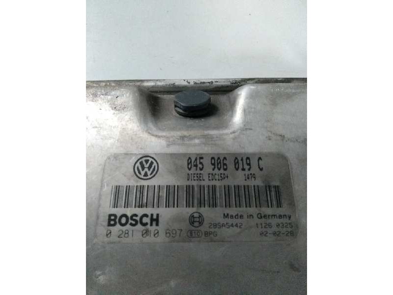 Recambio de centralita motor uce para volkswagen polo (9n1) 1.4 tdi referencia OEM IAM 0281010697 045906019C EDC15P
