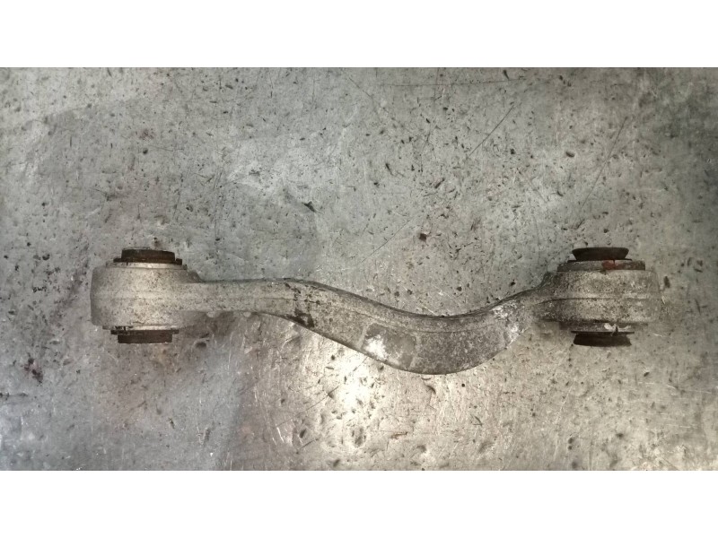 Recambio de brazo suspension superior trasero izquierdo para bmw serie 5 lim. (f10) 535d xdrive referencia OEM IAM   