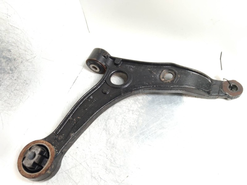 Recambio de brazo suspension inferior delantero derecho para fiat ducato caja cerrada 33 (06.2006 =>) 2.2 jtd cat referencia OEM