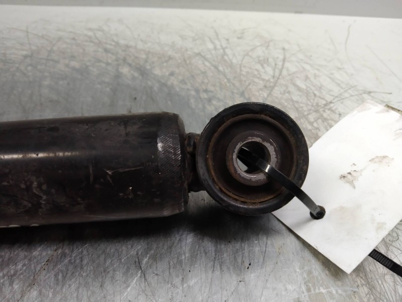 Recambio de amortiguador trasero para ssangyong kyron 2.0 referencia OEM IAM   
