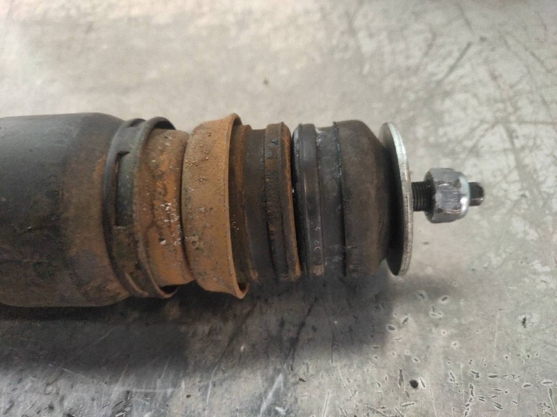 Recambio de amortiguador trasero derecho para tata vista 1.3 td referencia OEM IAM   