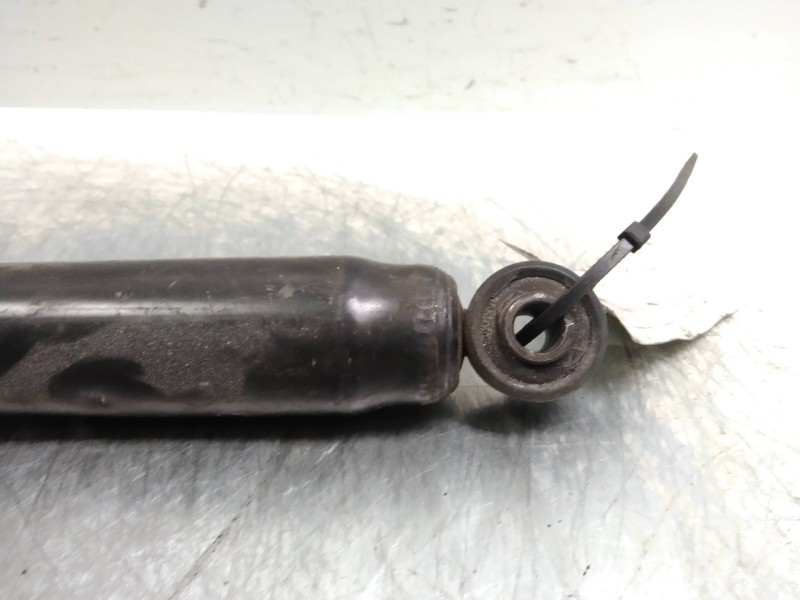 Recambio de amortiguador delantero para ssangyong korando 2.9 turbodiesel cat referencia OEM IAM   