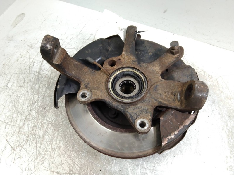 Recambio de mangueta delantera izquierda para ssangyong korando 2.3 turbodiesel cat referencia OEM IAM   