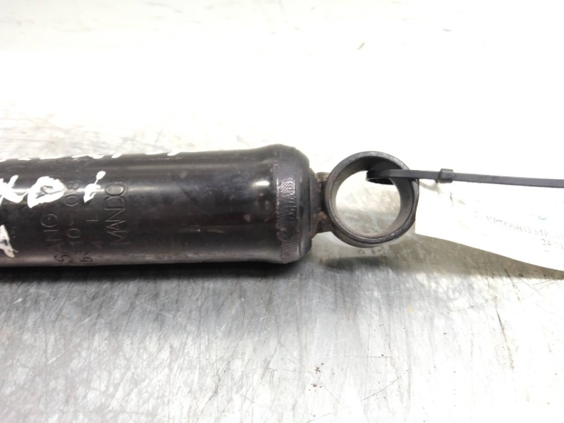 Recambio de amortiguador trasero para ssangyong rexton referencia OEM IAM   