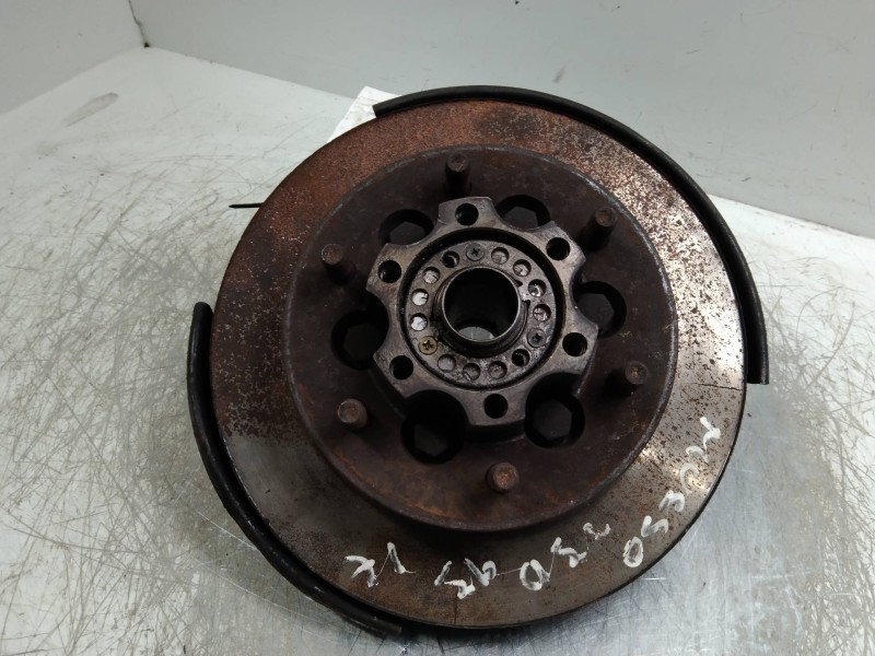 Recambio de mangueta delantera izquierda para ssangyong musso referencia OEM IAM   