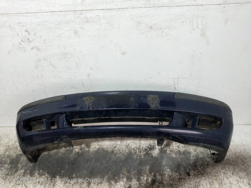 Recambio de paragolpes delantero para volvo v40 familiar 1.9 diesel cat referencia OEM IAM   