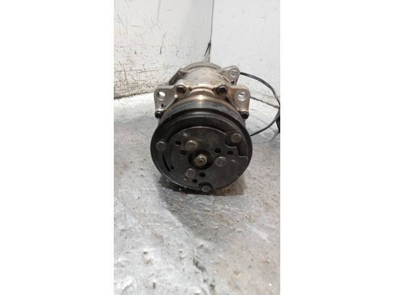 Recambio de compresor aire acondicionado para volvo serie 460 2.0i action referencia OEM IAM SD7V161015  