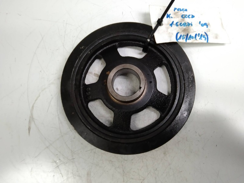 Recambio de polea cigueñal para kia cee´d emotion referencia OEM IAM    Recambio de polea cigueñal para kia cee´d emotion referencia OEM IAM