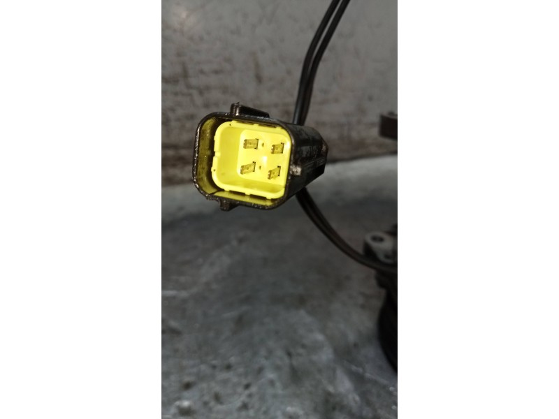 Recambio de compresor aire acondicionado para volvo serie 460 2.0i action referencia OEM IAM SD7V161015  