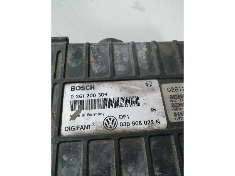 Recambio de centralita motor uce para volkswagen polo (801/803) referencia OEM IAM 0261200306 030906022N DF1 Recambio de centralita motor uce para volkswagen polo (801/803) referencia OEM IAM 0261200306 030906022N DF1