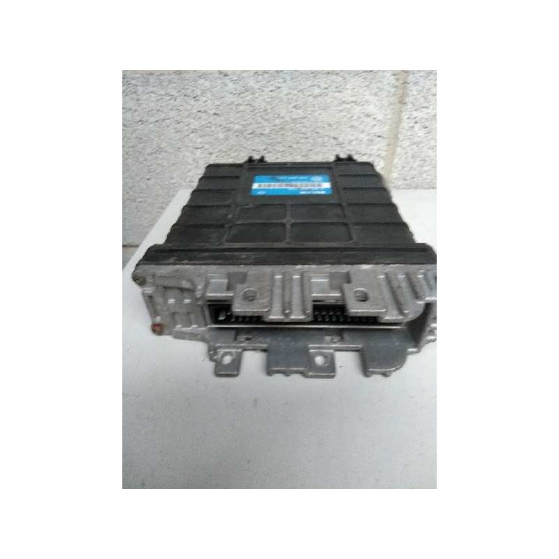 Recambio de centralita motor uce para volkswagen golf iii berlina (1h1) 1.8 referencia OEM IAM 0261200275 1H0907311A 