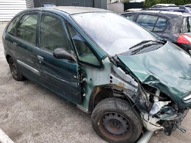 citroen xsara picasso del año 2000