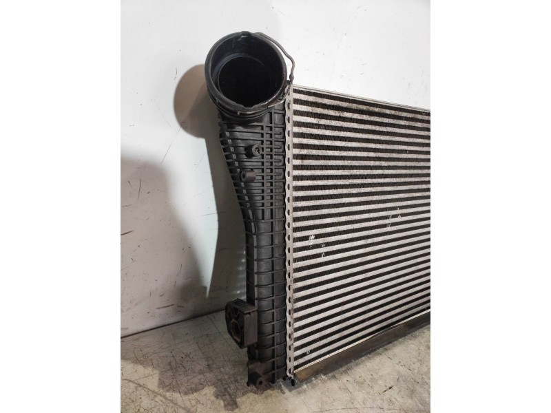 Recambio de intercooler para volkswagen touran (1t1) advance referencia OEM IAM 1K0145803A B5896 
