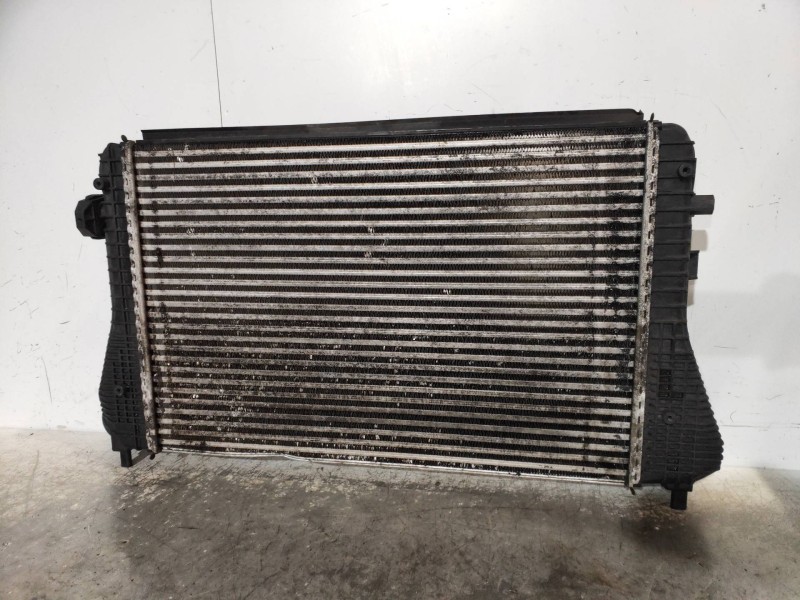 Recambio de intercooler para volkswagen touran (1t1) advance referencia OEM IAM 1K0145803A B5896 