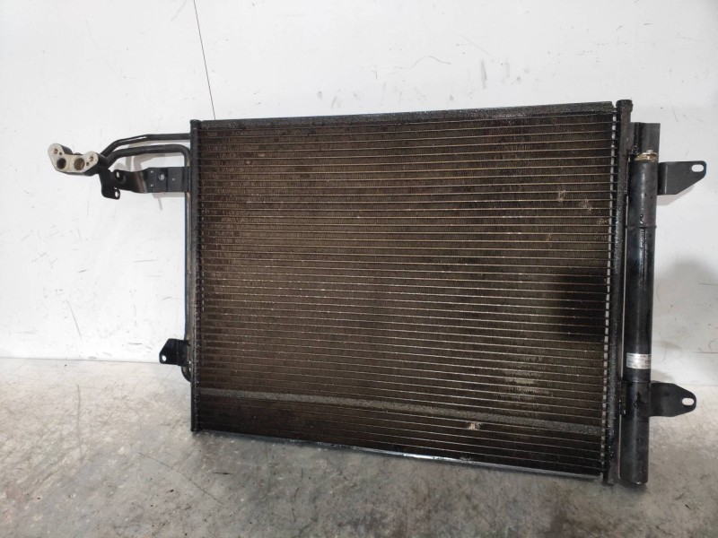 Recambio de condensador / radiador aire acondicionado para volkswagen touran (1t1) advance referencia OEM IAM 1T0820411B 1T08201