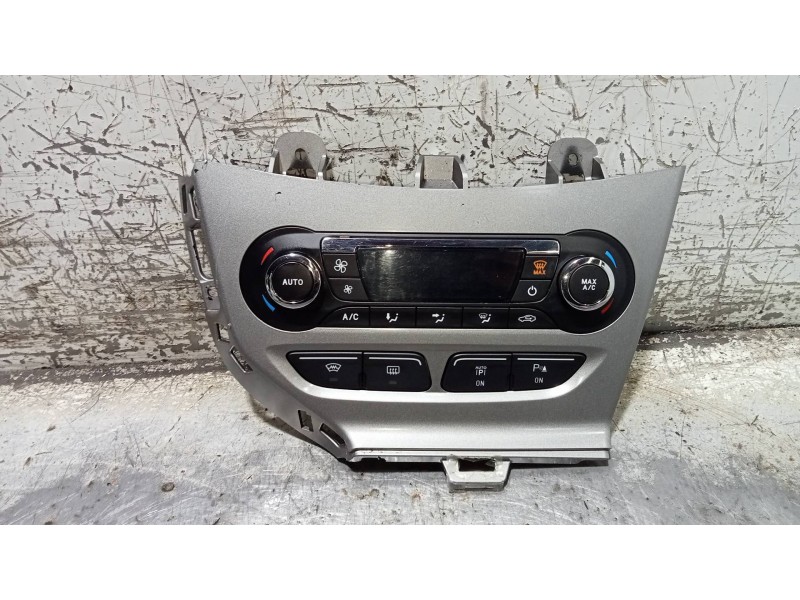Recambio de mando calefaccion / aire acondicionado para ford focus lim. (cb8) titanium referencia OEM IAM BM5T18C612CL  