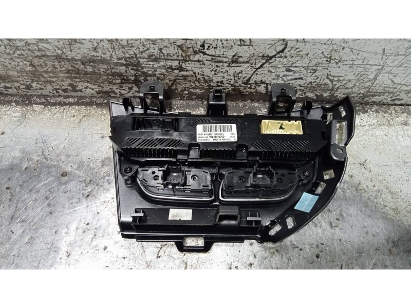 Recambio de mando calefaccion / aire acondicionado para ford focus lim. (cb8) titanium referencia OEM IAM BM5T18C612CL  