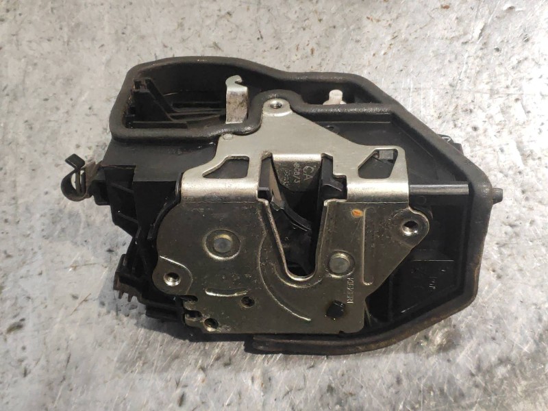 Recambio de motor cierre centralizado delantero derecho para bmw x6 (e71) 3.5d referencia OEM IAM 7202146  