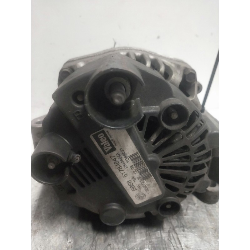Recambio de alternador para fiat punto berlina (188) 1.3 16v multijet feel referencia OEM IAM 51784847 VALEO 